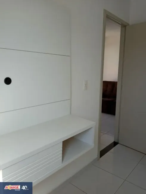 Foto 1 de Apartamento com 2 Quartos à venda, 43m² em Jardim Presidente Dutra, Guarulhos