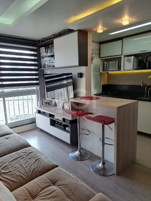 Foto 1 de Apartamento com 2 Quartos à venda, 50m² em Jardim Itú Sabará, Porto Alegre