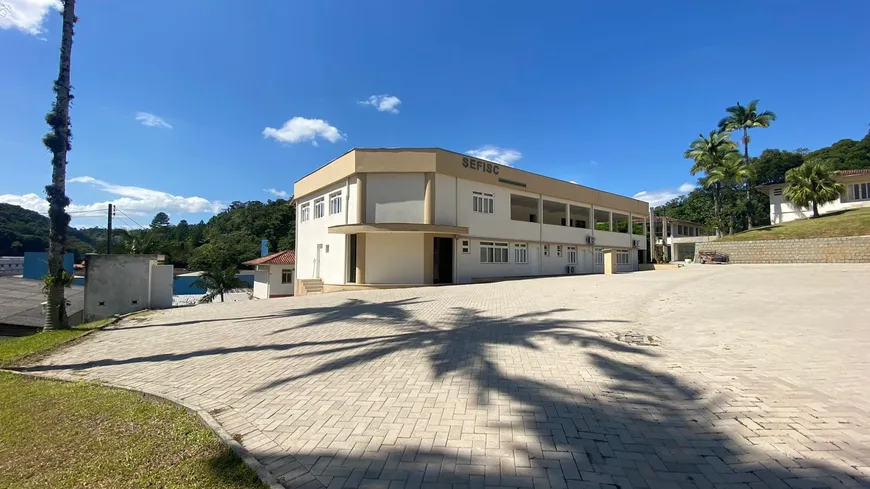 Foto 1 de Galpão/Depósito/Armazém com 8 Quartos para alugar, 4400m² em Nova Brasília, Brusque