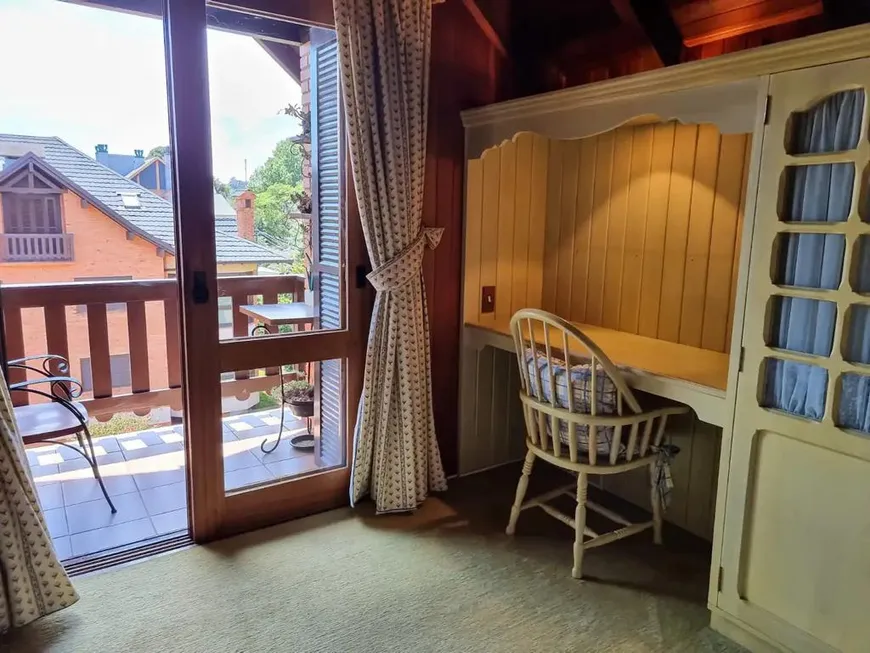 Foto 1 de Apartamento com 3 Quartos à venda, 118m² em Bavária, Gramado