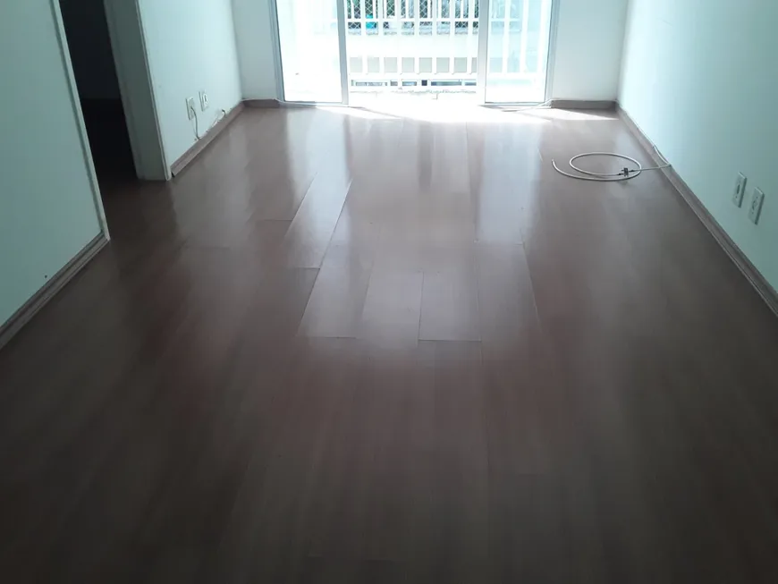 Foto 1 de Apartamento com 2 Quartos à venda, 47m² em Jardim Marilu, Carapicuíba