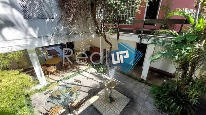 Foto 1 de Casa com 7 Quartos à venda, 751m² em Jardim Botânico, Rio de Janeiro