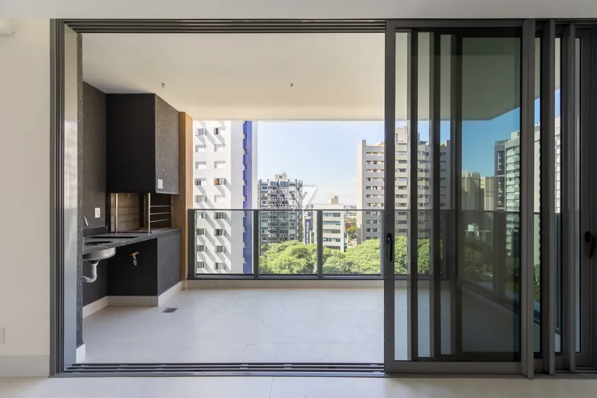 Foto 1 de Apartamento com 3 Quartos à venda, 157m² em Água Verde, Curitiba