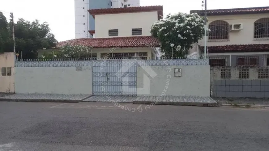 Foto 1 de Casa com 4 Quartos à venda, 600m² em Salgado Filho, Aracaju