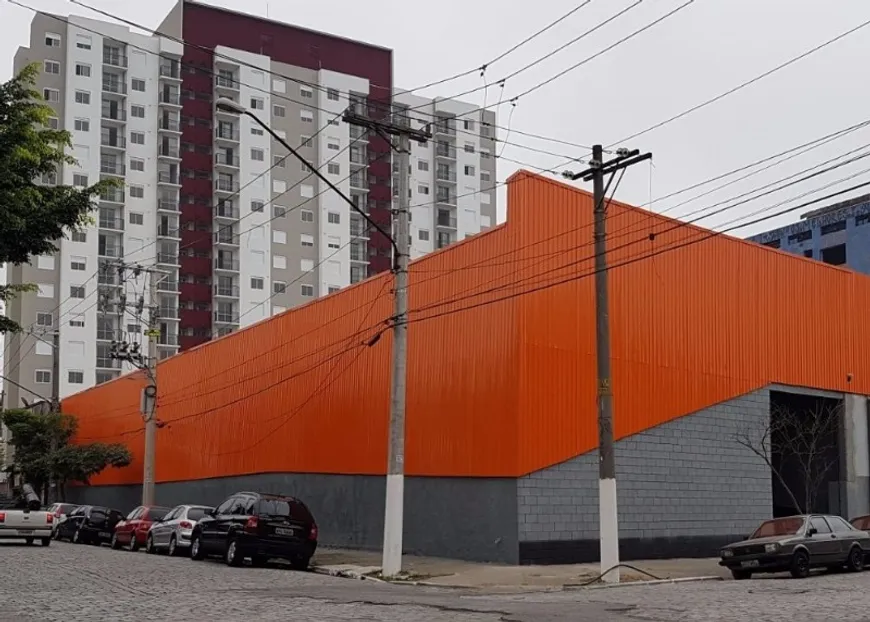 Foto 1 de Galpão/Depósito/Armazém à venda, 1605m² em Vila Independência, São Paulo