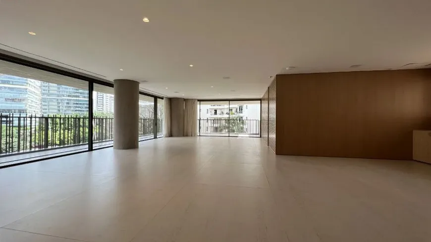 Foto 1 de Apartamento com 4 Quartos à venda, 480m² em Moema, São Paulo
