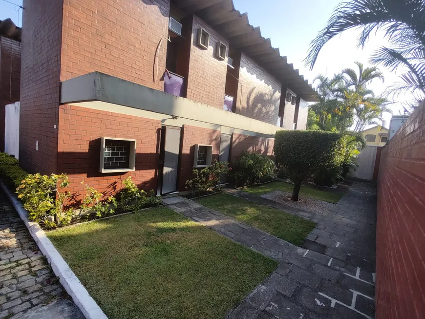 Foto 1 de Casa de Condomínio com 2 Quartos à venda, 89m² em Portinho, Cabo Frio