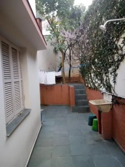 Foto 1 de Casa com 4 Quartos à venda, 220m² em Vila Madalena, São Paulo