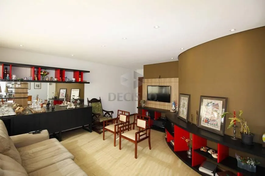 Foto 1 de Apartamento com 4 Quartos à venda, 158m² em Lourdes, Belo Horizonte