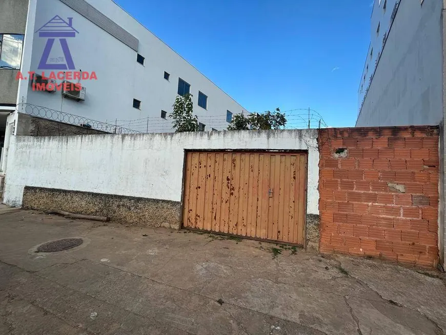 Foto 1 de Lote/Terreno para alugar, 480m² em Jardim São Luiz, Montes Claros