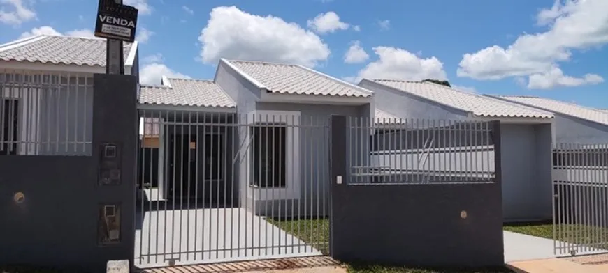 Foto 1 de Casa com 2 Quartos à venda, 56m² em Centro, Ponta Grossa