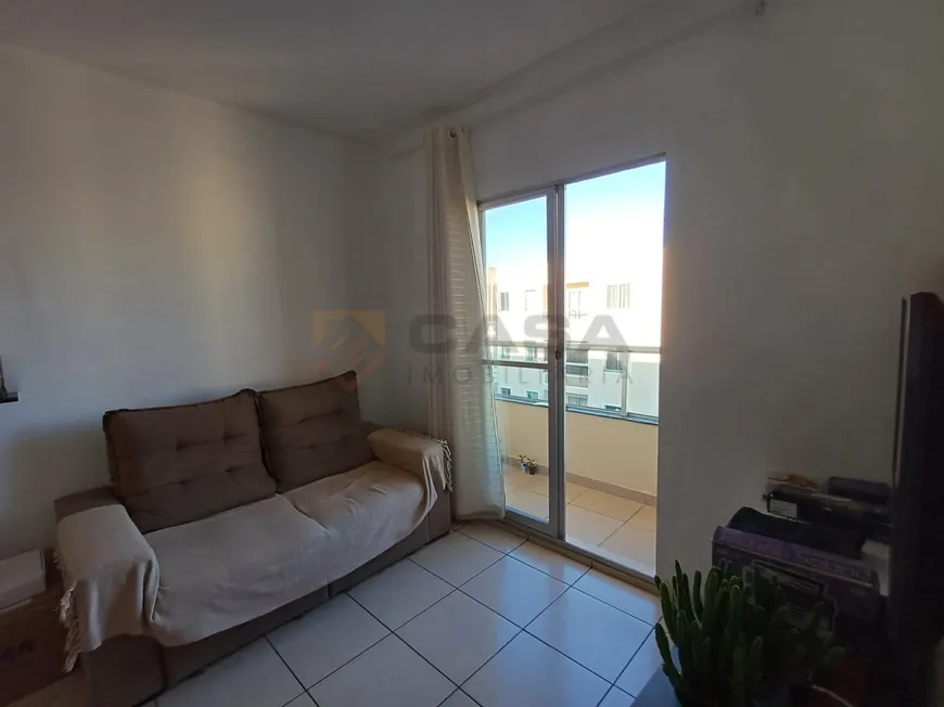 Foto 1 de Apartamento com 3 Quartos à venda, 64m² em Rosário de Fátima, Serra