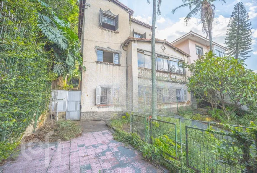 Foto 1 de Casa com 5 Quartos à venda, 320m² em Consolação, São Paulo