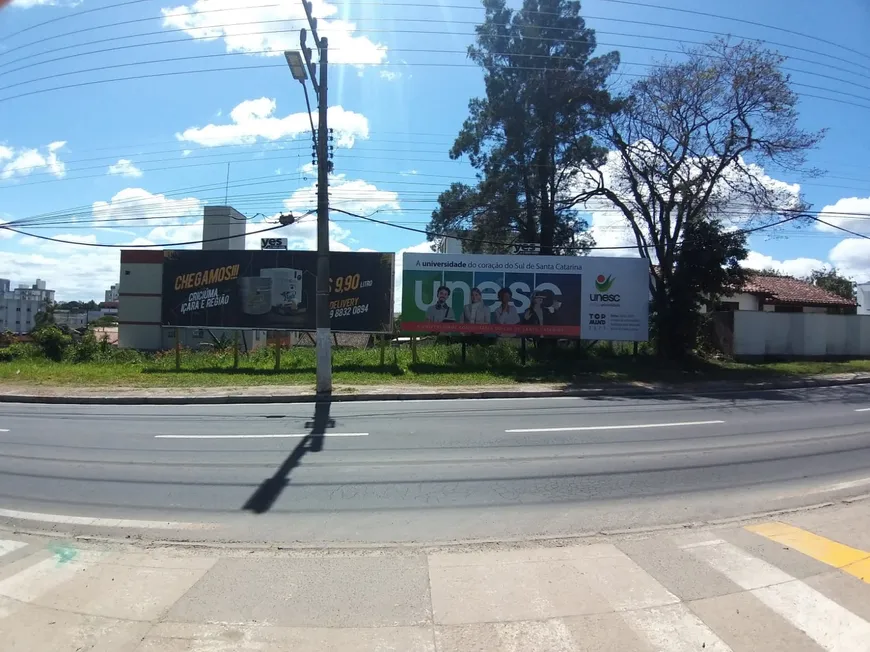 Foto 1 de Lote/Terreno à venda, 810m² em Universitário, Criciúma