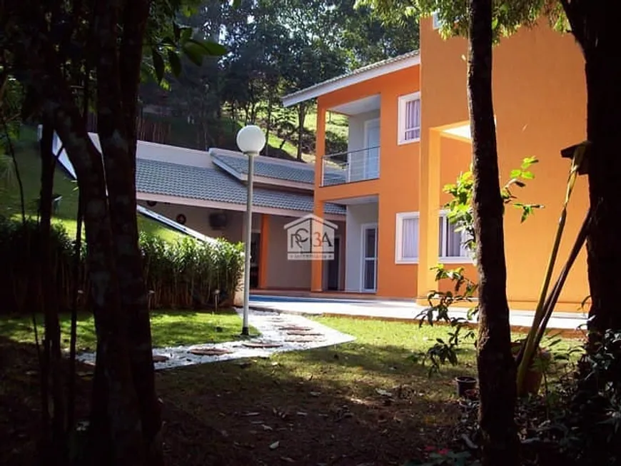 Foto 1 de Sobrado com 4 Quartos à venda, 420m² em Jardim Imperial, Arujá