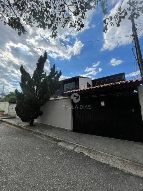 Foto 1 de Sobrado com 4 Quartos à venda, 237m² em Jardim Simus, Sorocaba