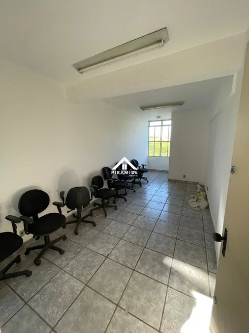 Foto 1 de Ponto Comercial para alugar, 30m² em Ouro Preto, Belo Horizonte