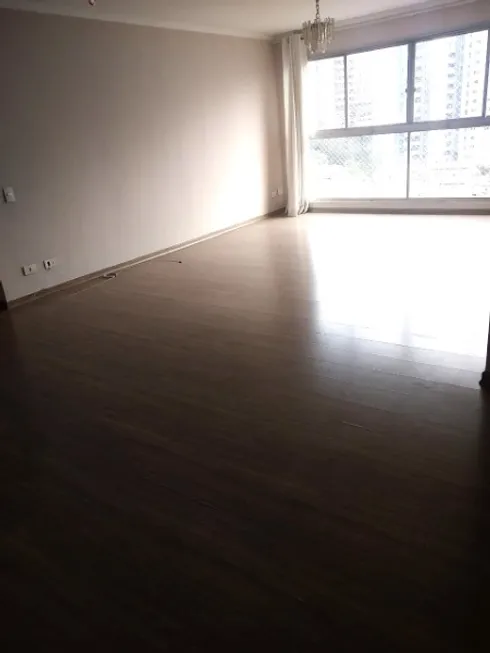 Foto 1 de Apartamento com 3 Quartos à venda, 116m² em Morro dos Ingleses, São Paulo