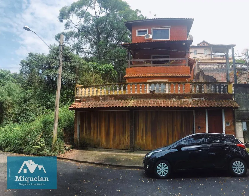 Foto 1 de Sobrado com 3 Quartos para venda ou aluguel, 320m² em Santa Inês, Mairiporã