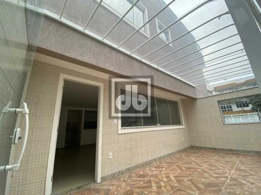 Foto 1 de Casa de Condomínio com 4 Quartos à venda, 118m² em Jardim Guanabara, Rio de Janeiro