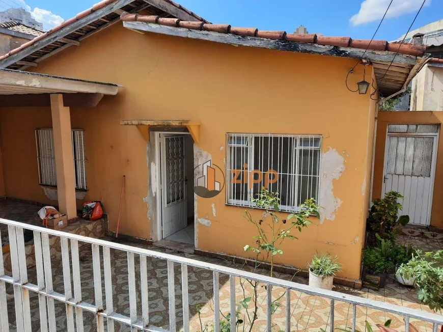 Foto 1 de Casa com 2 Quartos à venda, 200m² em Vila Romero, São Paulo