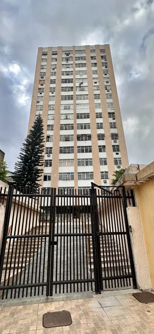 Foto 1 de Apartamento com 2 Quartos à venda, 65m² em Zé Garoto, São Gonçalo