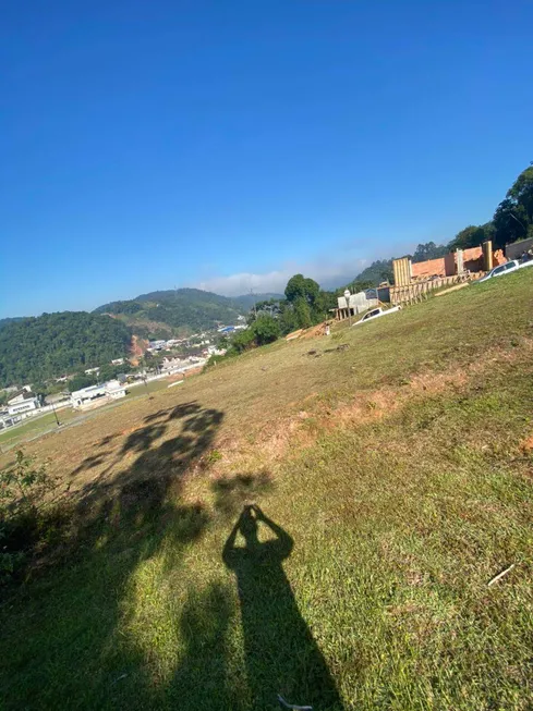 Foto 1 de Lote/Terreno à venda, 948m² em , Guabiruba