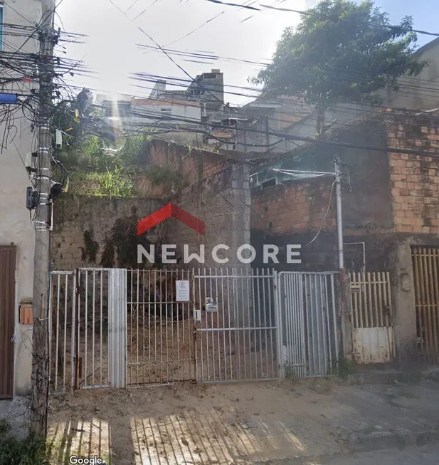 Foto 1 de Lote/Terreno à venda, 200m² em Ouro Preto, Belo Horizonte
