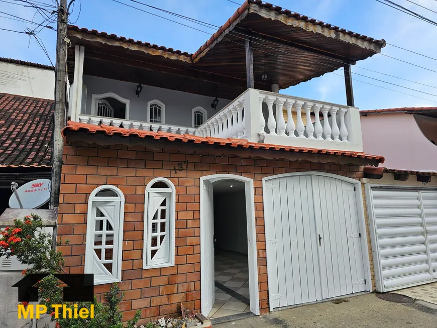 Foto 1 de Casa de Condomínio com 4 Quartos à venda, 140m² em Cosmorama, Mesquita