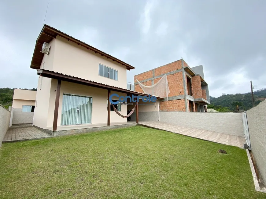 Foto 1 de Casa com 2 Quartos à venda, 122m² em Camboa, Governador Celso Ramos