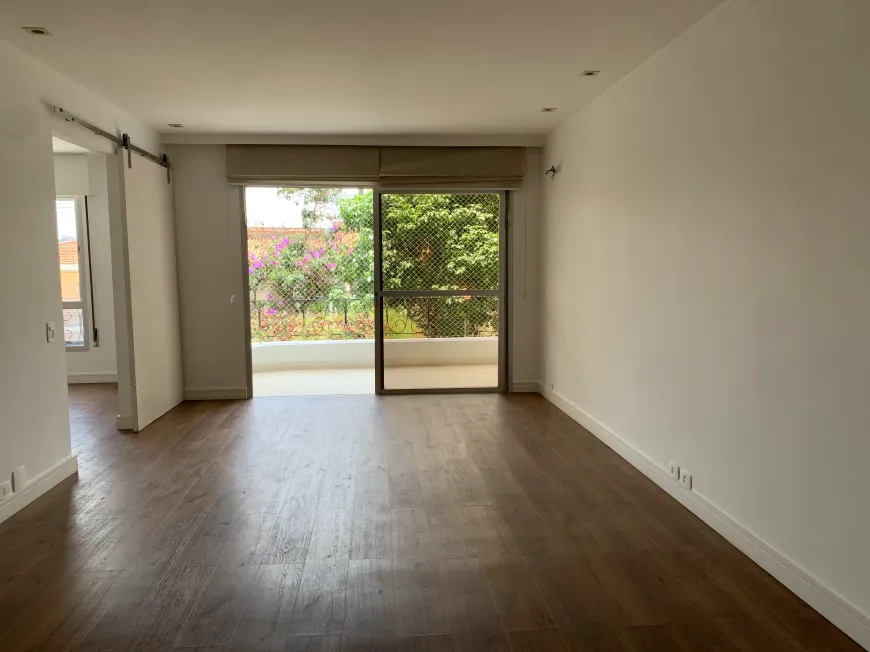 Foto 1 de Apartamento com 4 Quartos à venda, 150m² em Vila Nova Conceição, São Paulo