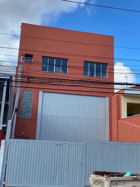 Foto 1 de Galpão/Depósito/Armazém com 3 Quartos para alugar, 360m² em Lapa, São Paulo