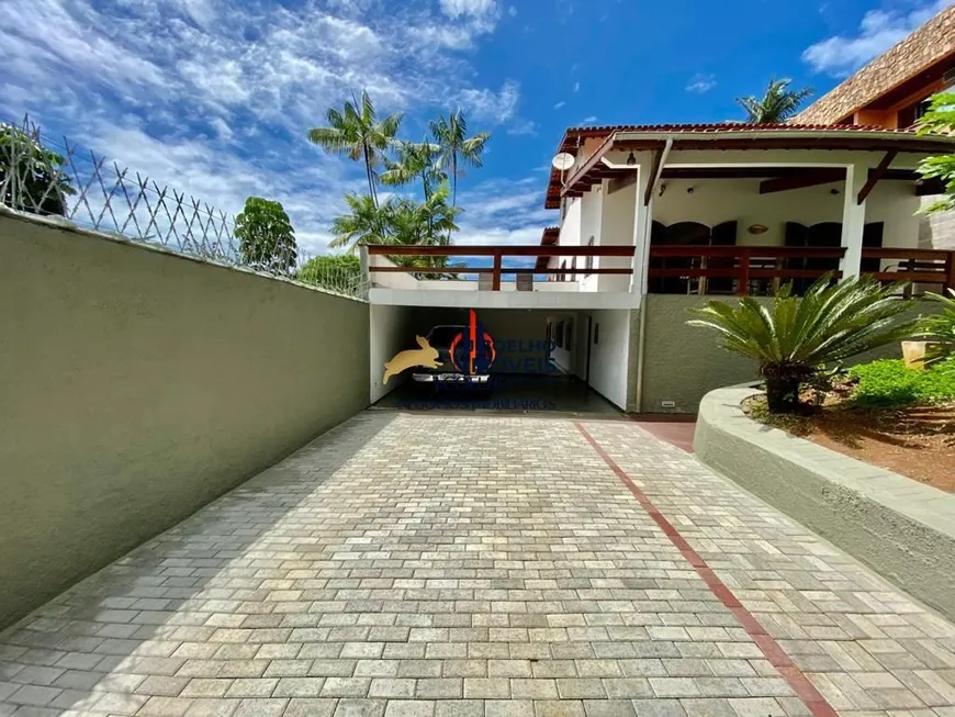 Foto 1 de Casa com 4 Quartos à venda, 330m² em Praia da Enseada, Ubatuba