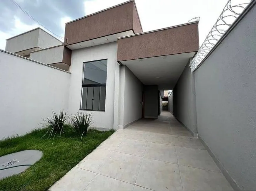 Foto 1 de Casa com 3 Quartos à venda, 113m² em Itapoa, Aparecida de Goiânia