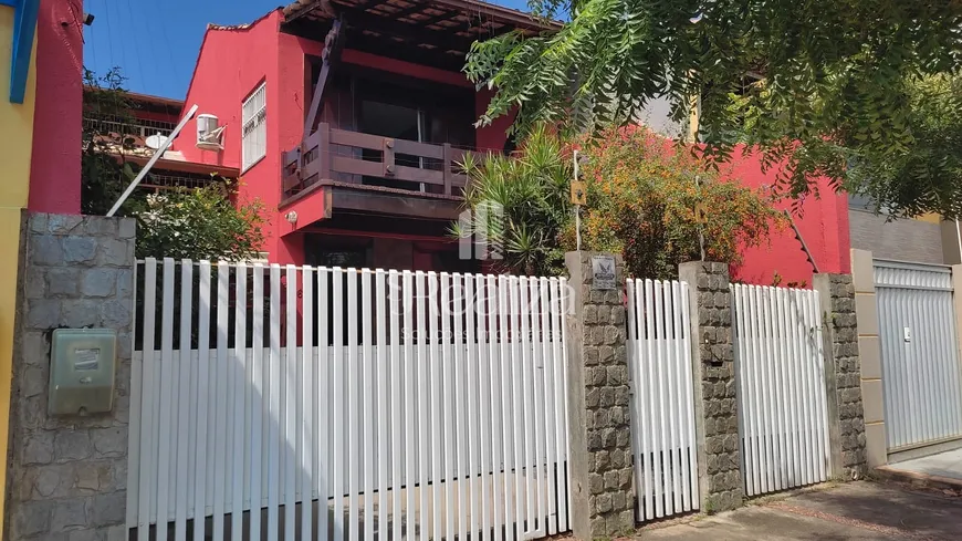 Foto 1 de Casa com 4 Quartos à venda, 500m² em Pontal, Ilhéus