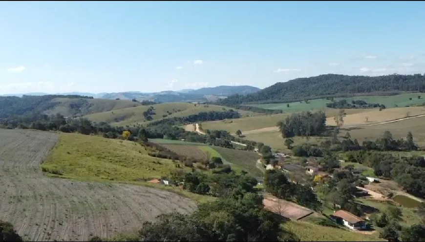 Foto 1 de Lote/Terreno à venda, 1000m² em Usina, Atibaia