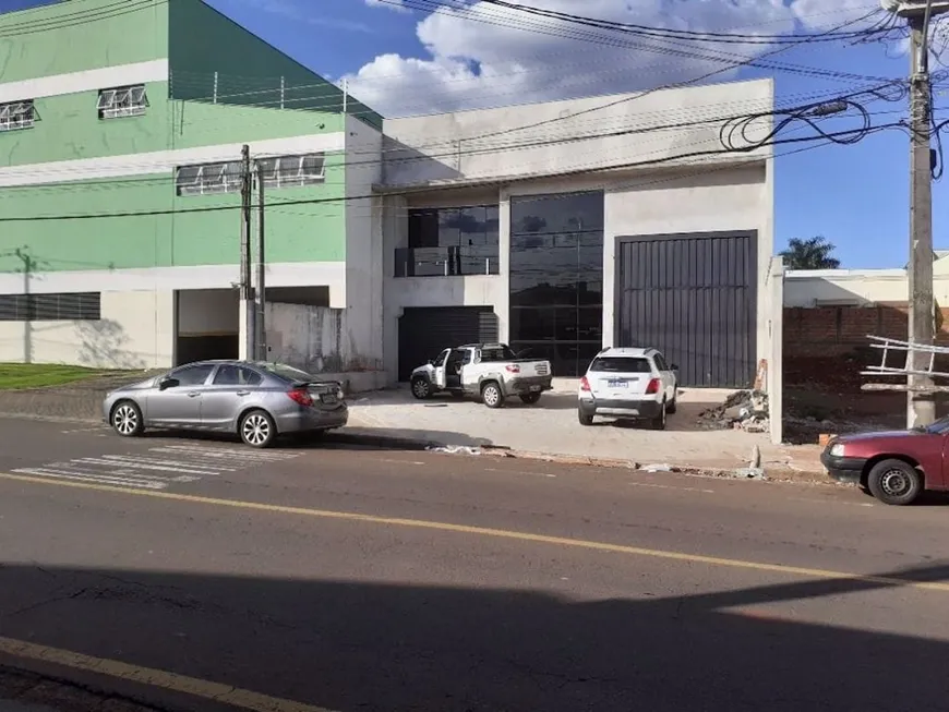 Foto 1 de Galpão/Depósito/Armazém para venda ou aluguel, 486m² em Antares, Londrina
