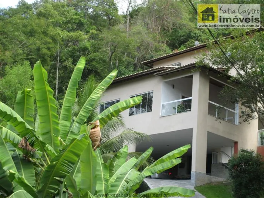 Foto 1 de Casa de Condomínio com 4 Quartos à venda, 300m² em Itaipu, Niterói