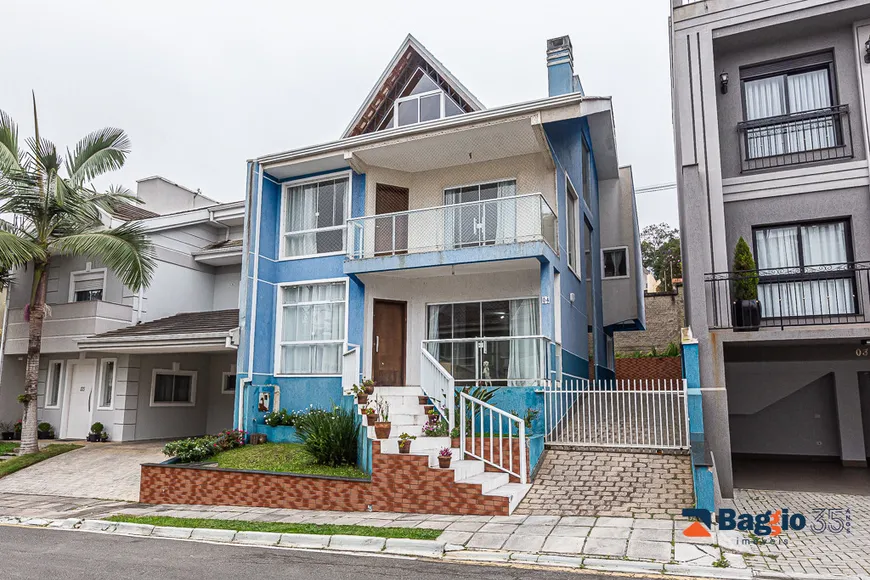 Foto 1 de Casa de Condomínio com 3 Quartos à venda, 250m² em Santa Cândida, Curitiba