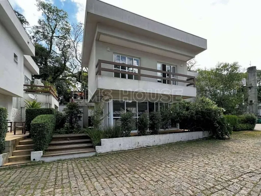 Foto 1 de Casa com 2 Quartos à venda, 175m² em Granja Viana, Cotia