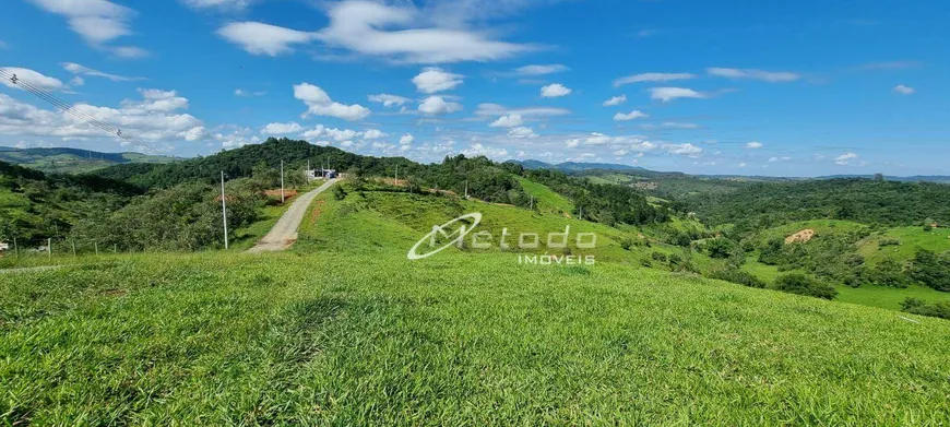 Foto 1 de Lote/Terreno à venda, 1142m² em Itaoca, Guararema