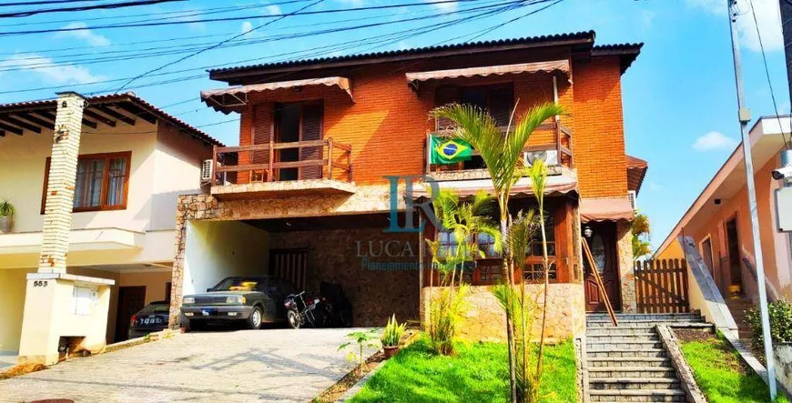 Foto 1 de Casa com 4 Quartos para venda ou aluguel, 300m² em Alphaville, Santana de Parnaíba