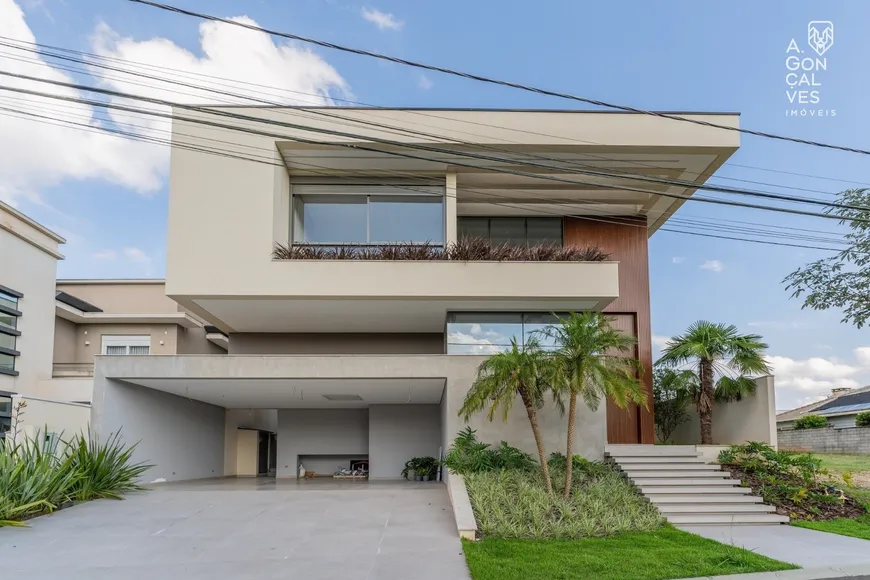 Foto 1 de Casa de Condomínio com 4 Quartos à venda, 531m² em São Braz, Curitiba