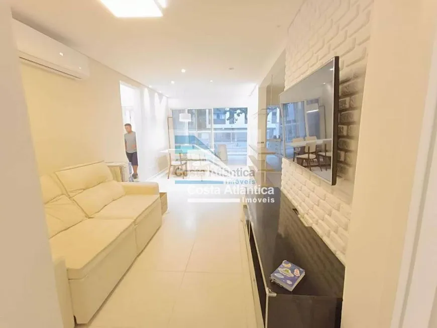 Foto 1 de Apartamento com 3 Quartos à venda, 154m² em Jardim Astúrias, Guarujá