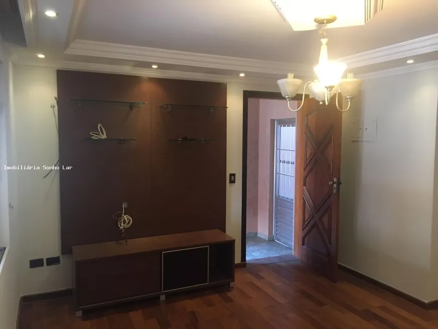 Foto 1 de Sobrado com 3 Quartos à venda, 214m² em Jardim D'abril, Osasco