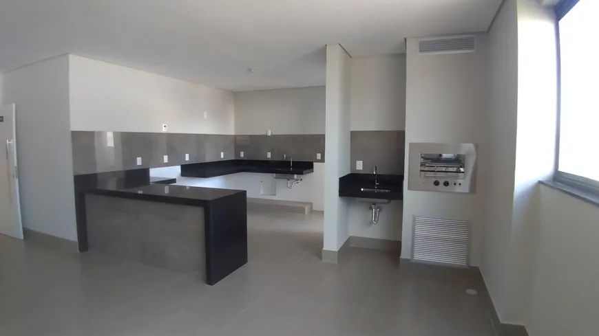 Foto 1 de Apartamento com 3 Quartos à venda, 238m² em Jardim Santana, Franca