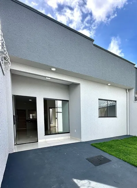 Foto 1 de Casa com 2 Quartos à venda, 65m² em Parque Ipe, Feira de Santana