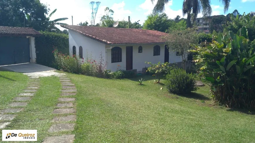 Foto 1 de Fazenda/Sítio com 3 Quartos à venda, 2727m² em Jardim Santa Fé, São Paulo