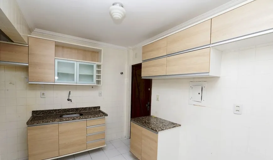 Foto 1 de Apartamento com 3 Quartos à venda, 100m² em Amaralina, Salvador