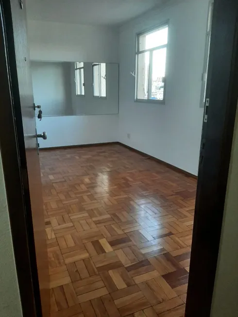 Foto 1 de Apartamento com 3 Quartos para alugar, 75m² em Floresta, Belo Horizonte